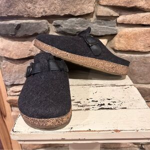 Haflinger wool shoes size 40 black